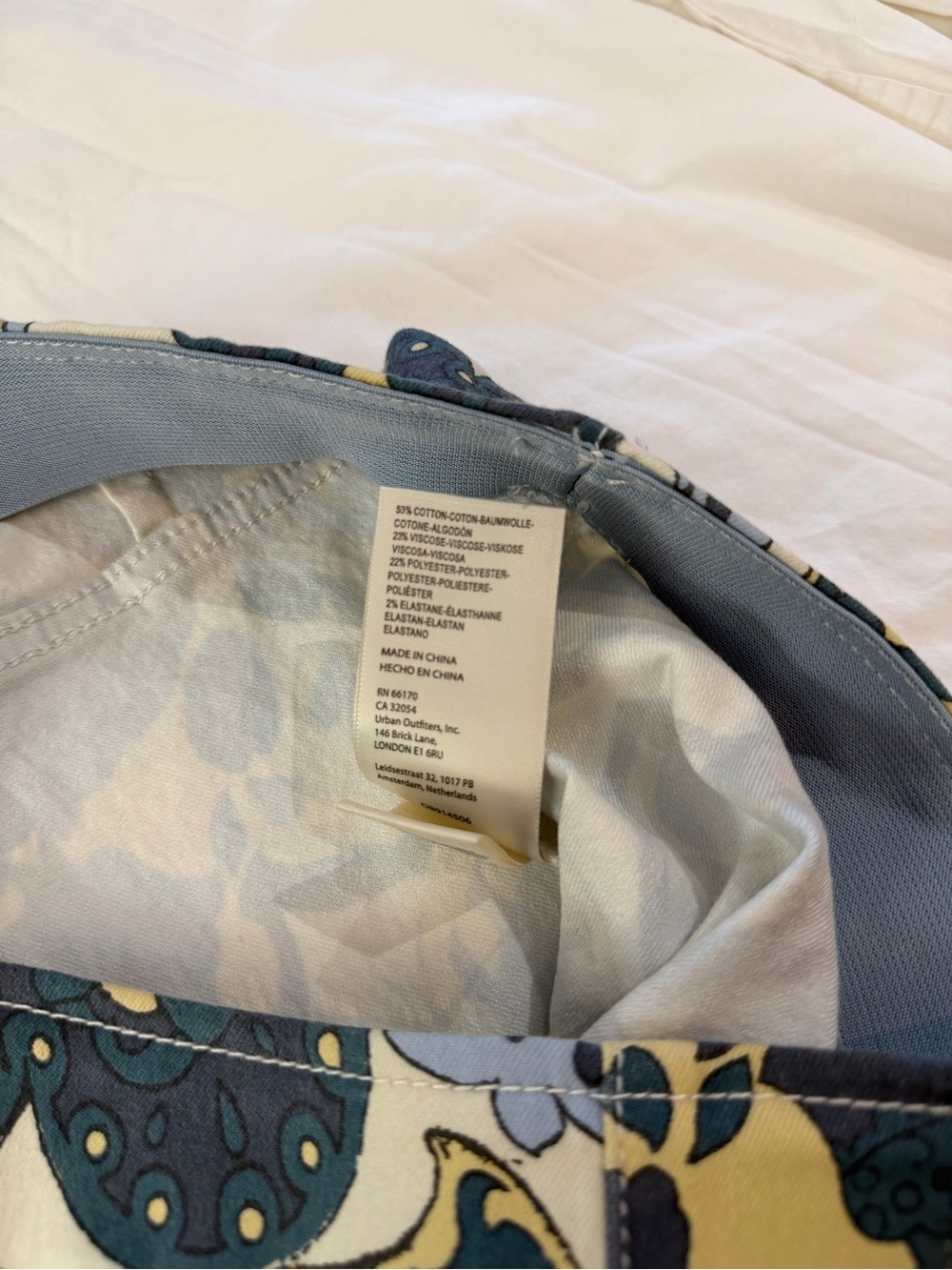 FREE PEOPLE WE THE FREE Penny Pull-On Printed Flare Jeans‎ Blue Teal Combo 29 - Picture 10 of 14